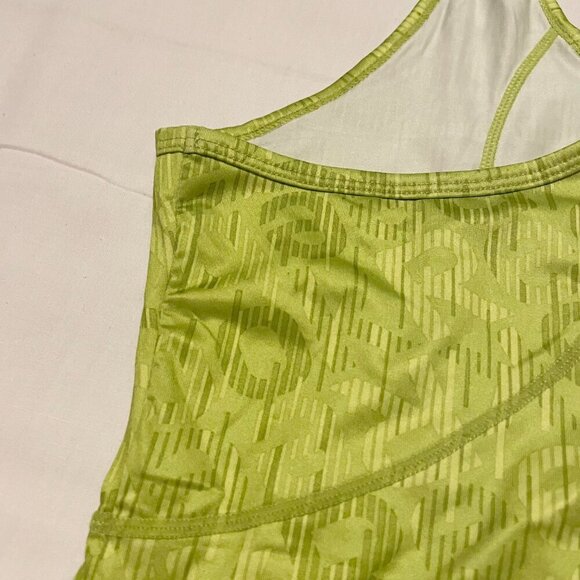 Reebok Activewear Tank Top Womens Size Medium - Picture 11 of 15